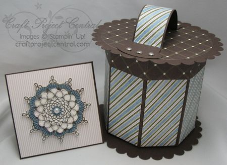 Scallop Octogon Gift Box